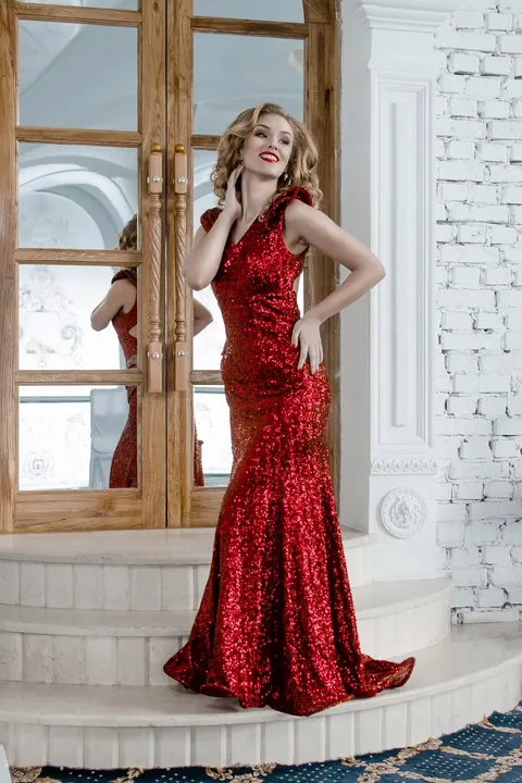 Elena — photo 6
