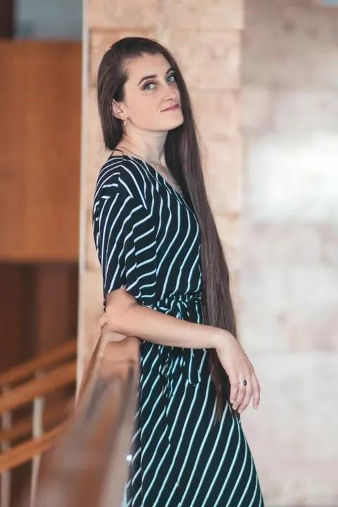 Elena — photo 6