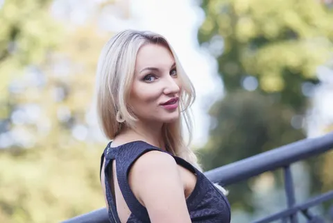 Alena — photo 7