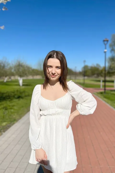 Oleksandra — photo 7