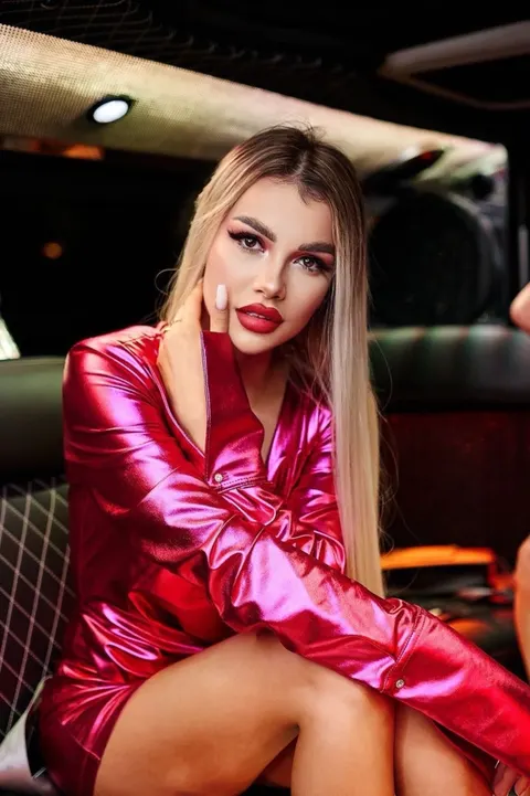 Viktoriia — photo 6