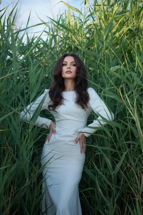 Veronika — photo 8