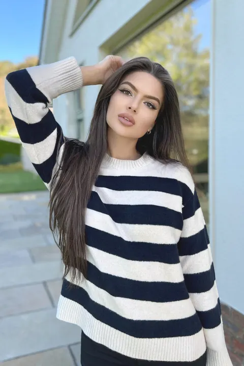 Maria — photo 6