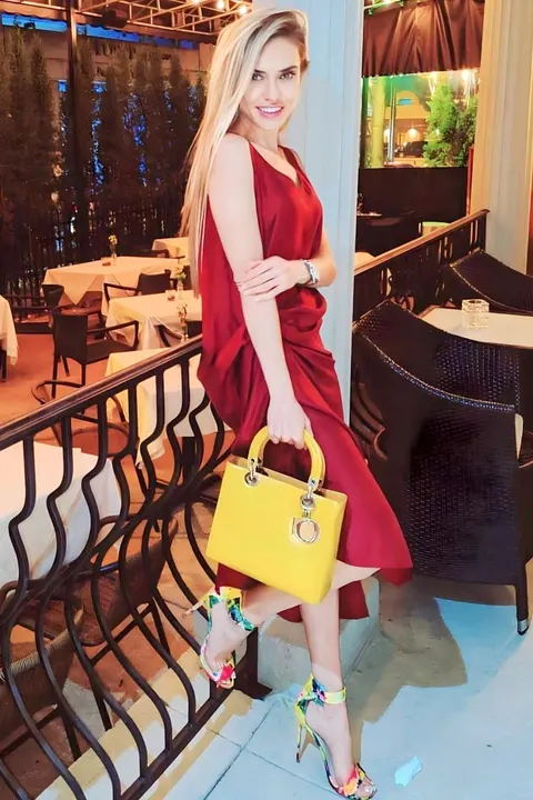 Alona — photo 7