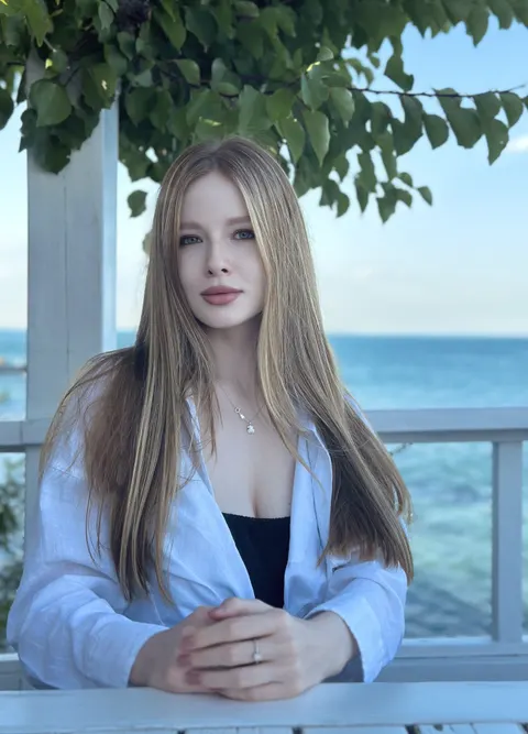 Iryna — photo 7