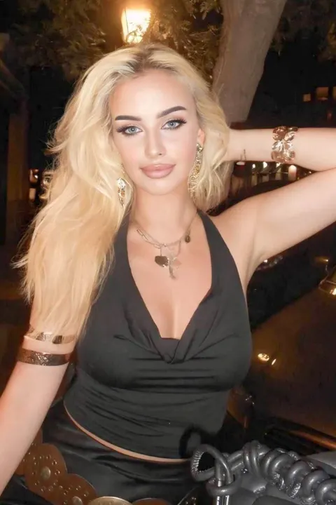 Anastasiia — photo 6