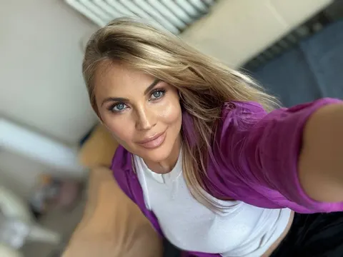 Oksana — photo 7