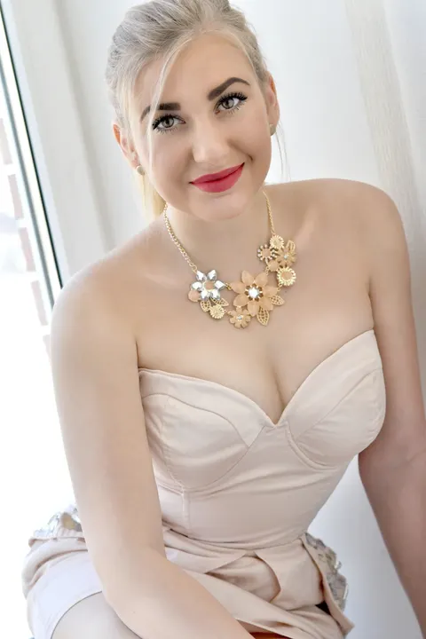 Anna — photo 8