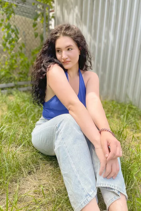 Karolina — photo 6