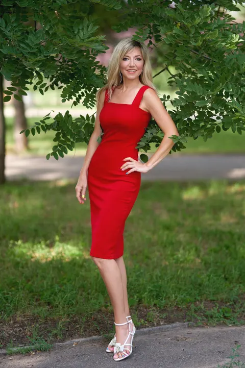 Oksana — photo 6