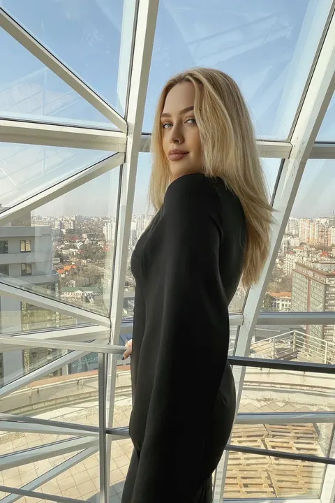 Anastasiia — photo 7