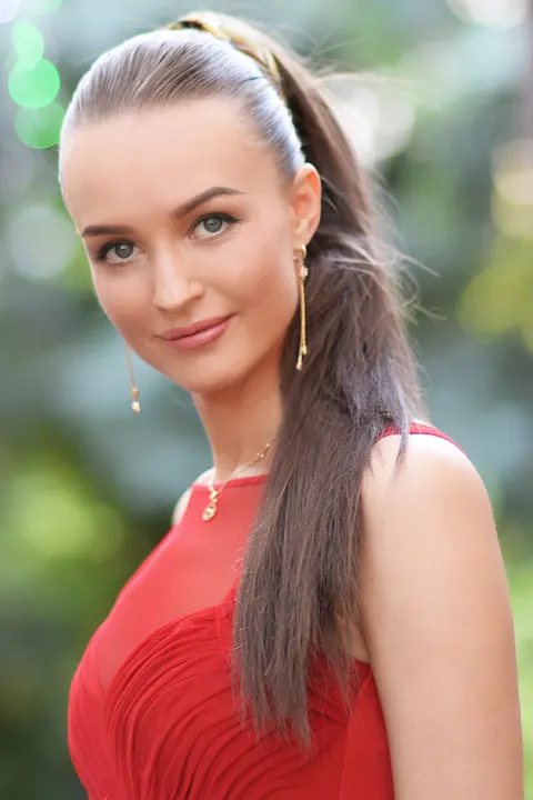 Oksana — photo 6