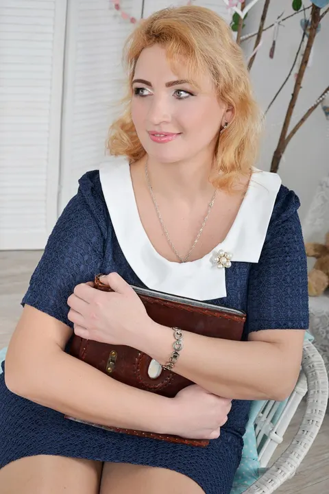 Elena — photo 7
