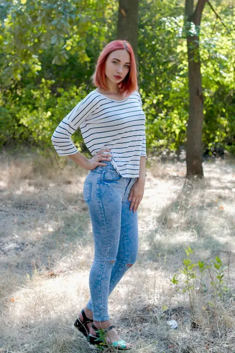 Elena — profile photo