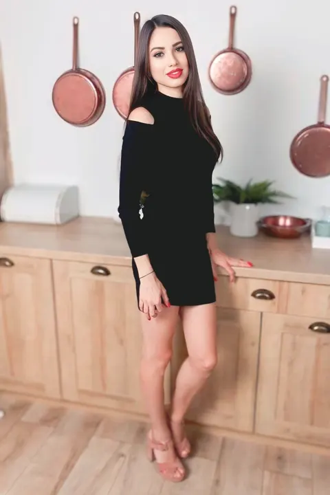 Nataliia — photo 8