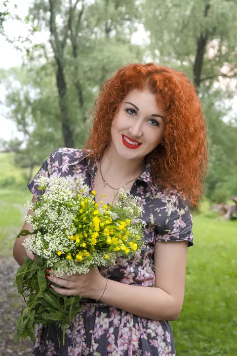 Alena — photo 8