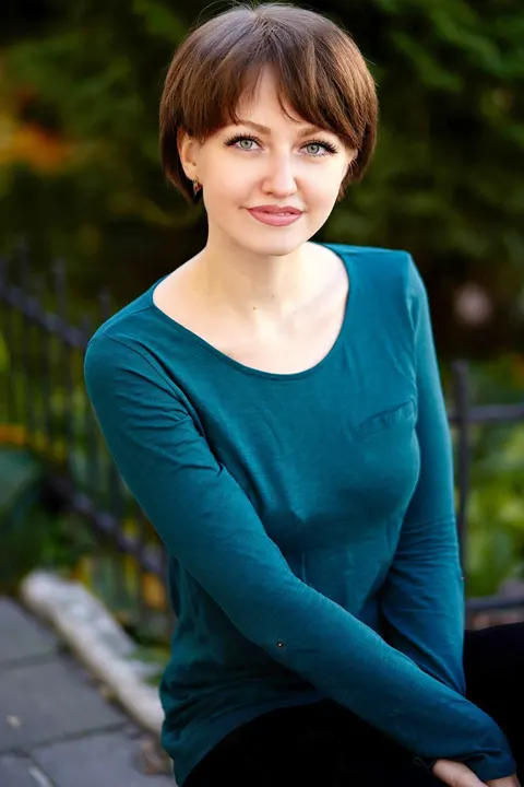 Julia — photo 6