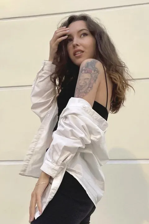 Alina — profile photo