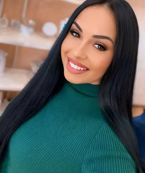 Oksana — profile photo