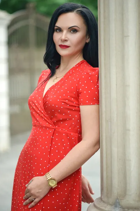 Elena — photo 7