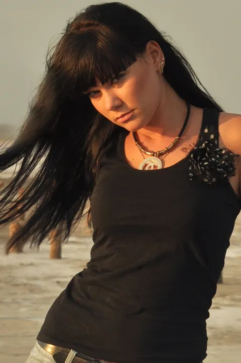 Christina — photo 5