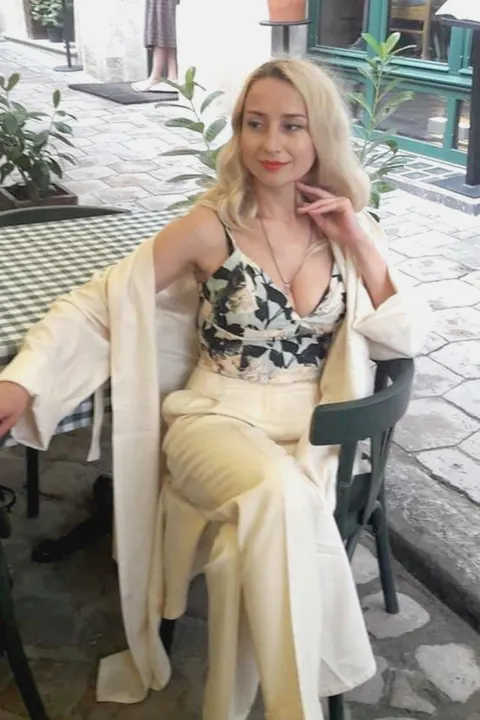 Iryna — photo 6