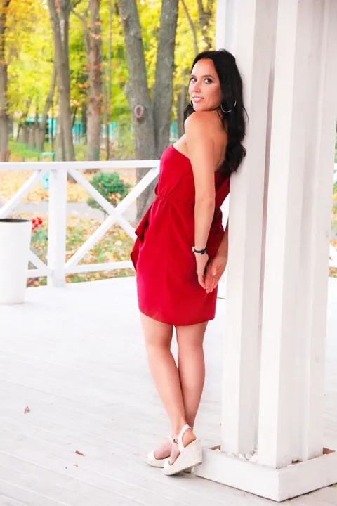 Elena — photo 6