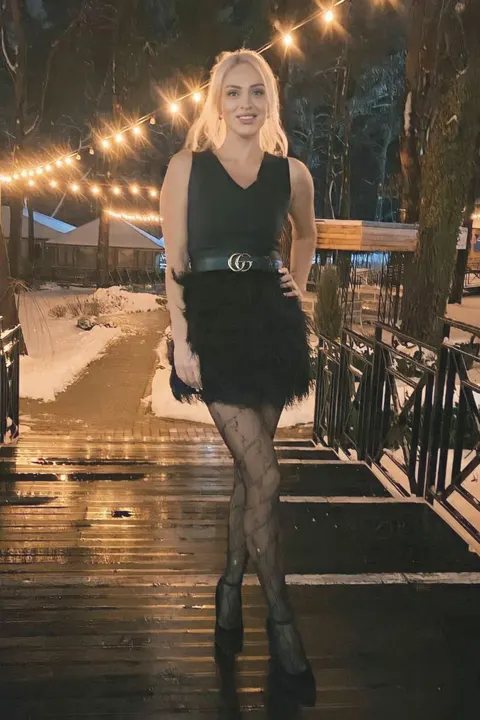 Anna — photo 7