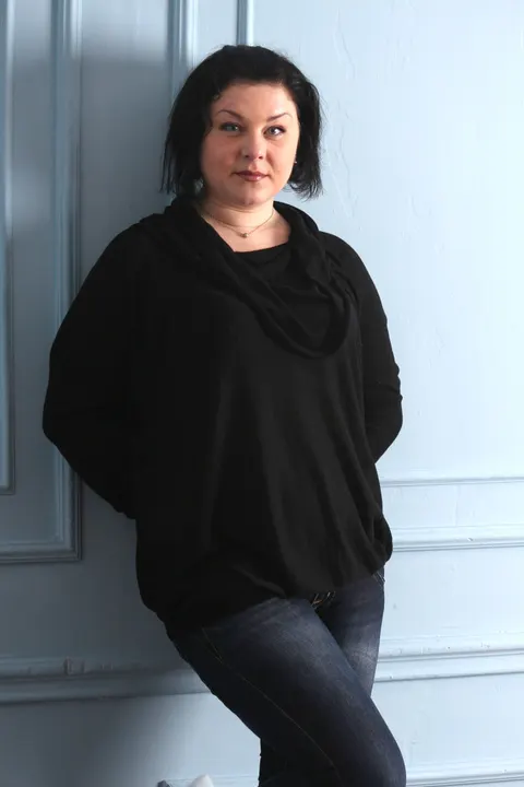 Elena — photo 7