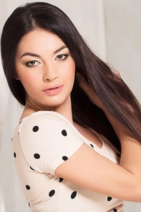 Oksana — photo 6