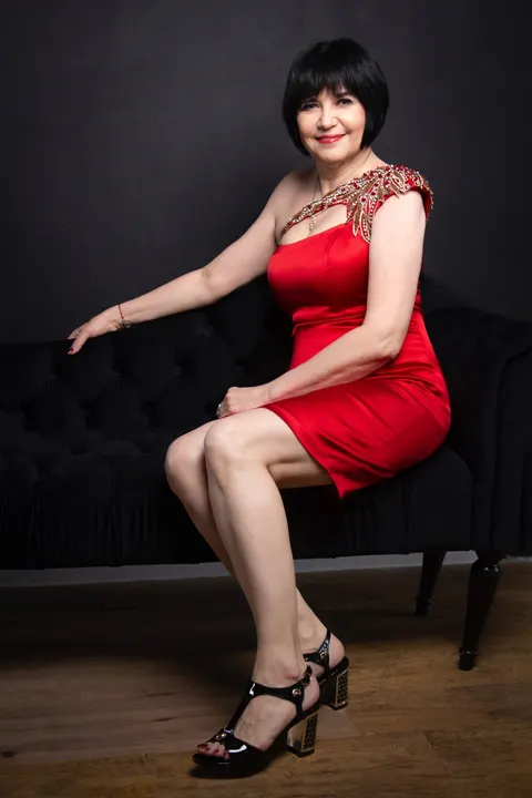 Elena — photo 5