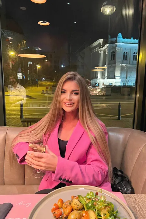 Bogdana — photo 6