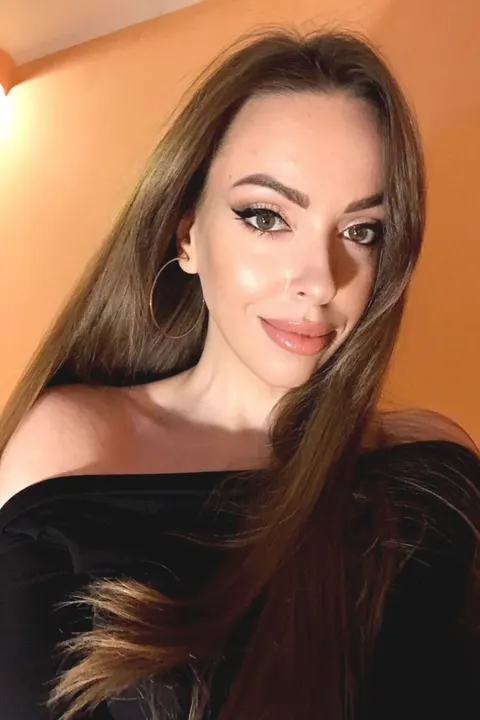 Yuliana — profile photo