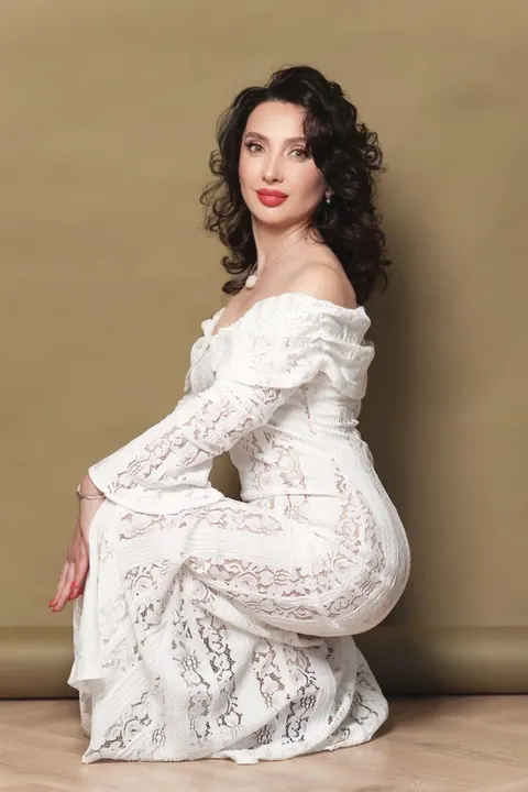 Halyna — photo 6