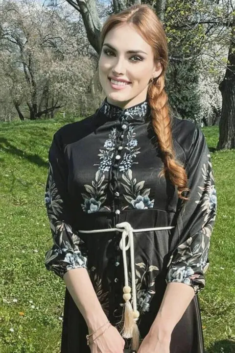 Oksana — photo 5