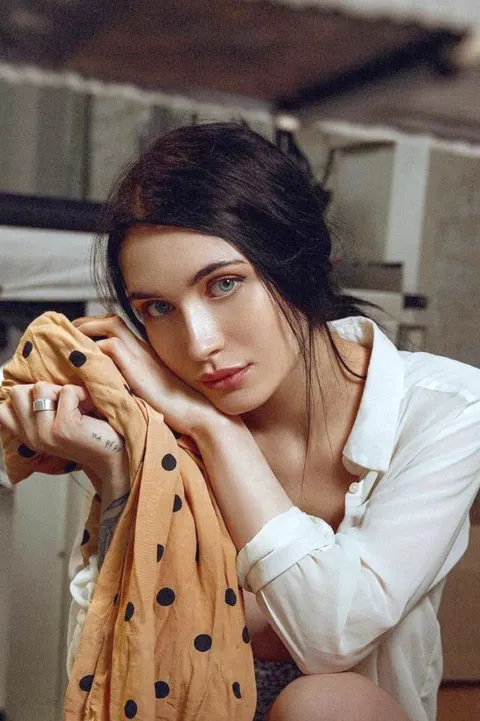 Karina — photo 6