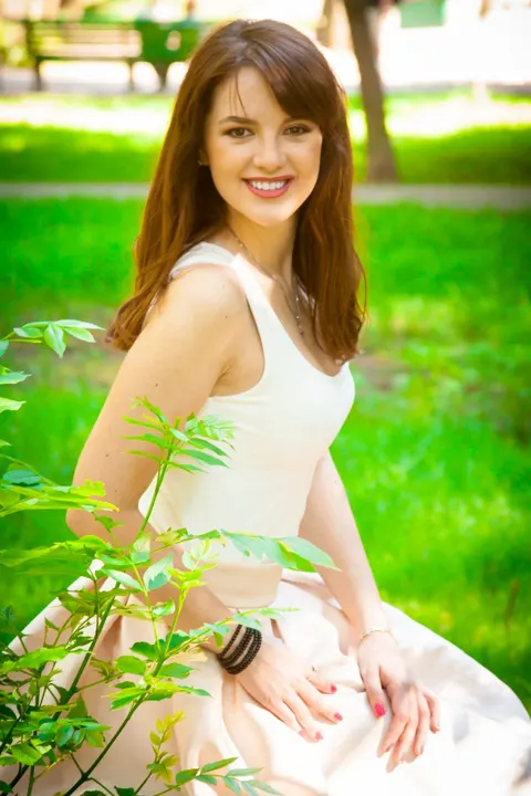 Yuliia — photo 5