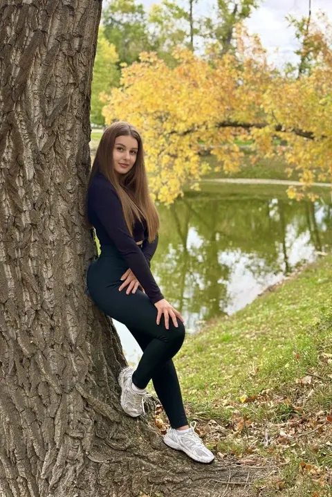 Anastasiia — photo 6