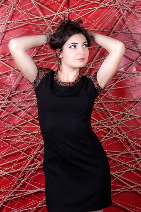 Elena — profile photo