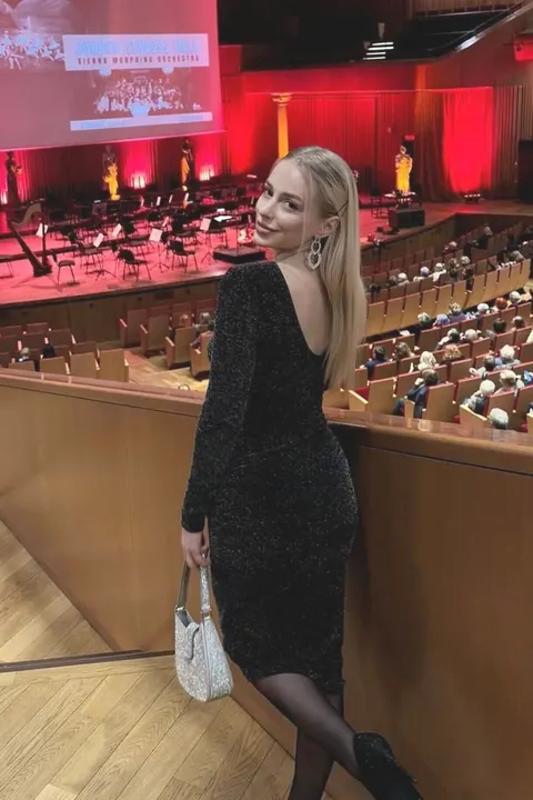 Miroslava — photo 7