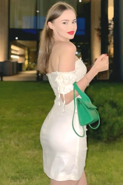 Anastasiia — photo 8