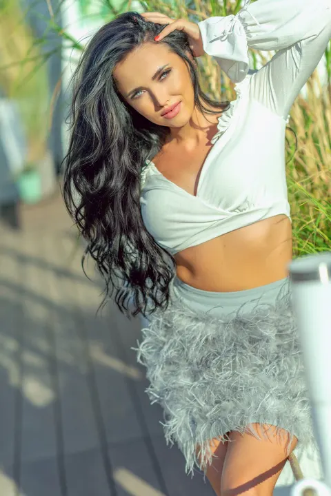 Julia — profile photo