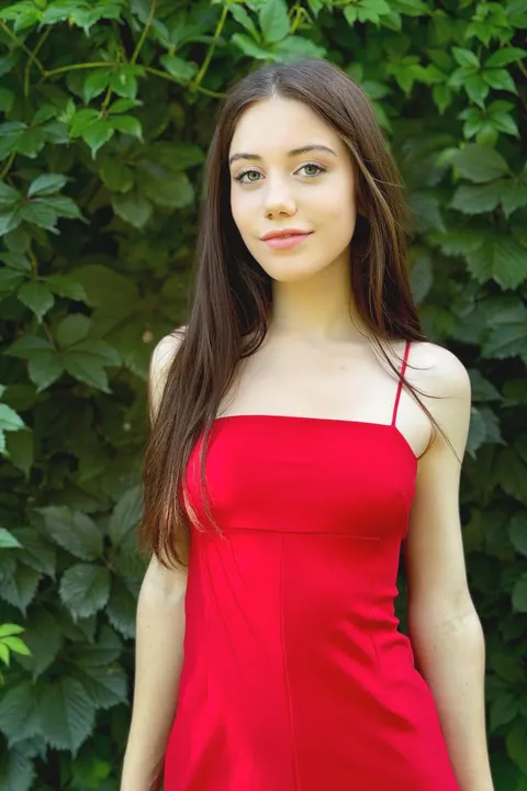 Alona — photo 6