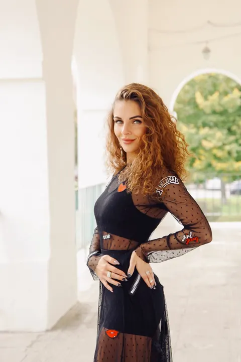 Olena — profile photo