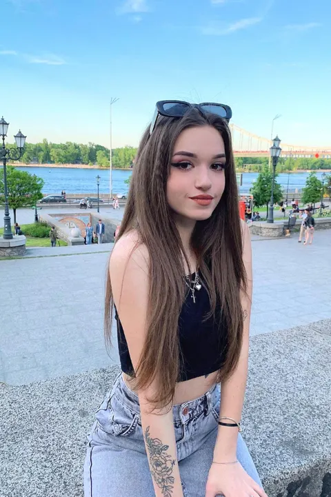 Anna — photo 8