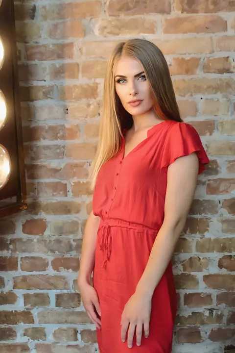 Alina — profile photo