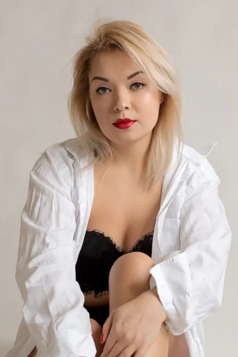 Irina — photo 7