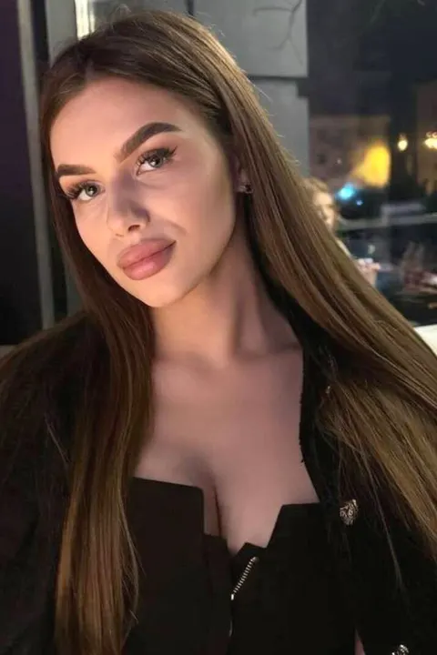 Veronica — photo 8