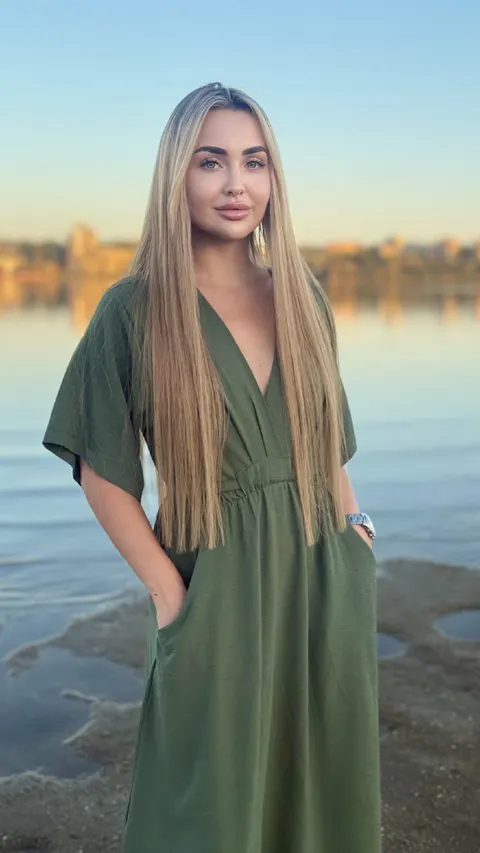 Alina — photo 6