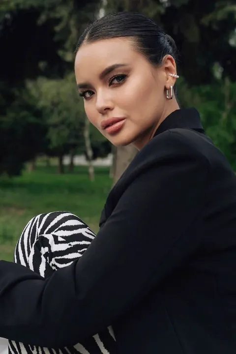 Yulia — photo 8